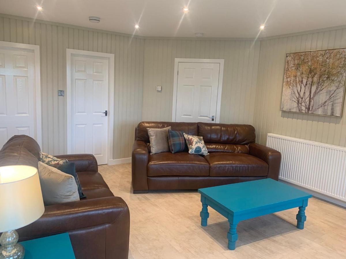 Birch Lodge 20 With Hot Tub Newton Stewart Exterior photo